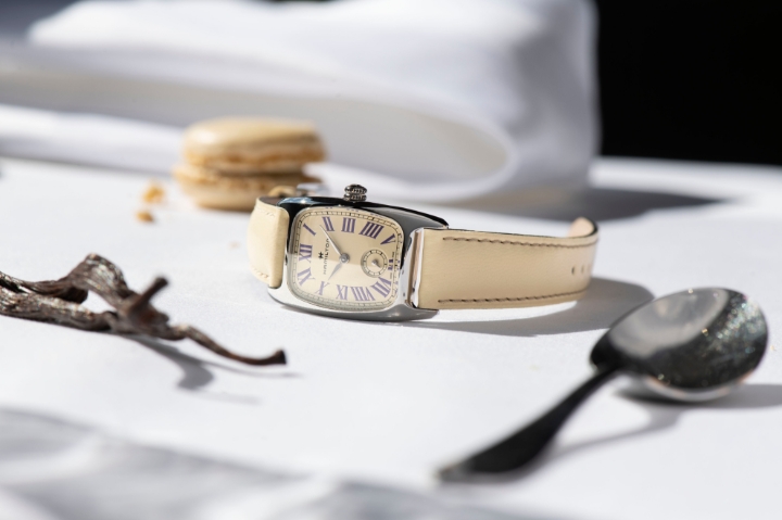 Obrazek Hamilton American Classic Boulton Small Second Quartz