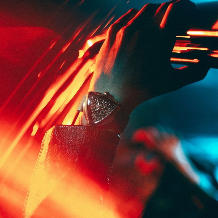 Obrazek Hamilton Ventura Elvis80 Skeleton Auto