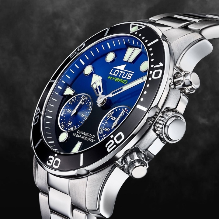 Obrazek Lotus Connected