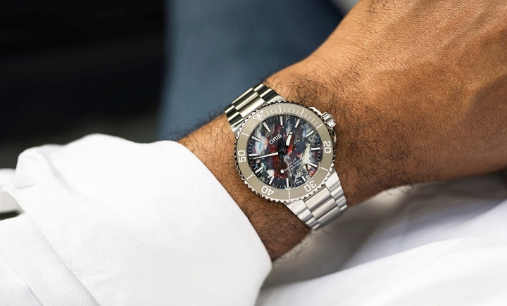 Obrazek Oris Aquis Date Upcycle