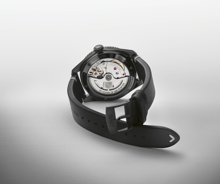 Obrazek Oris Divers 10 Years of Mr Porter Limited Edition