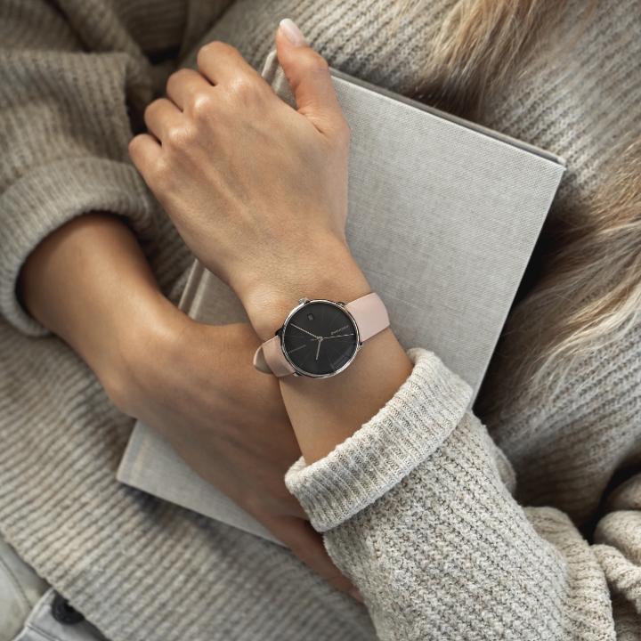 Obrazek Junghans Meister fein Kleine Automatic