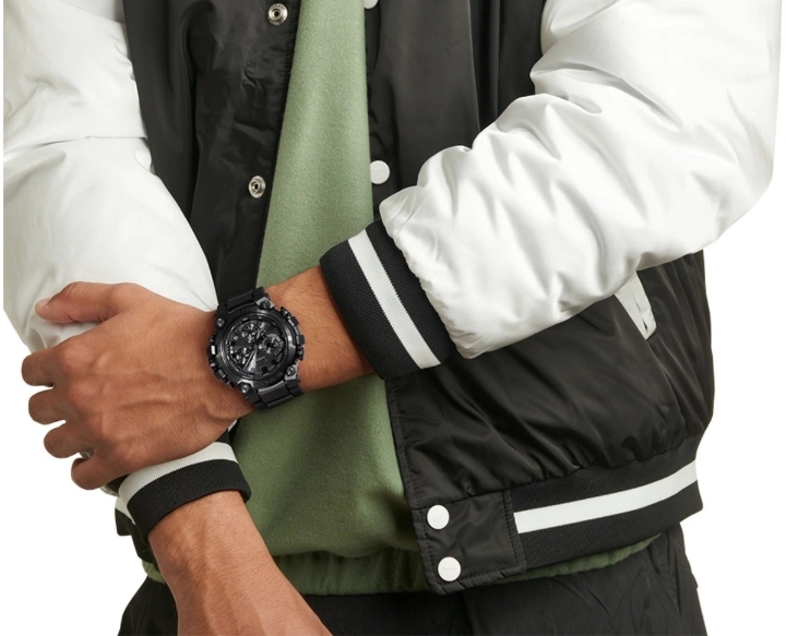 Obrazek Casio G-Shock MT-G Carbon Core Guard