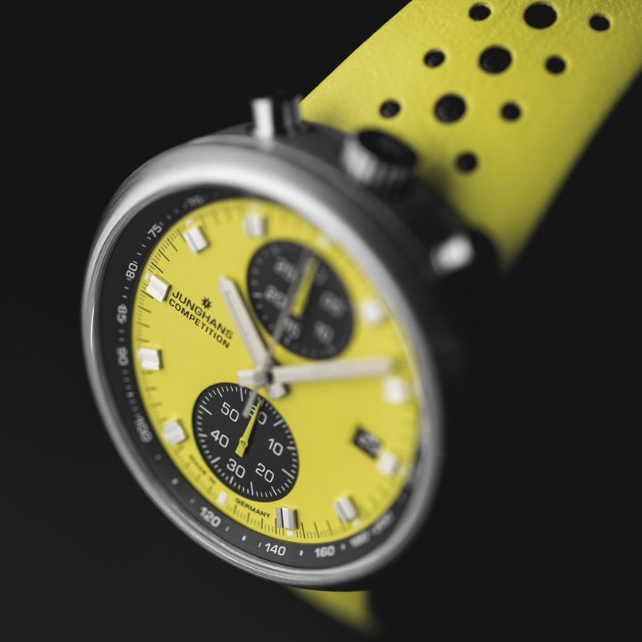 Obrazek Junghans 1972 Competition Limited Edition FIS Lemon