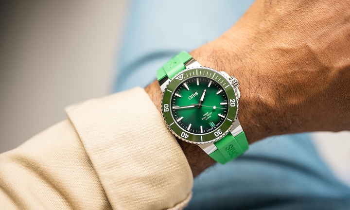 Obrazek Oris Aquis Date