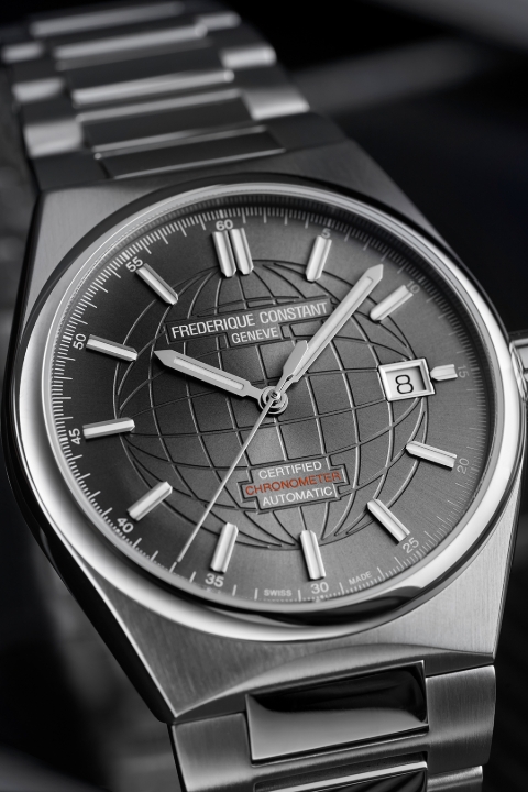 Obrazek Frederique Constant Highlife Automatic COSC