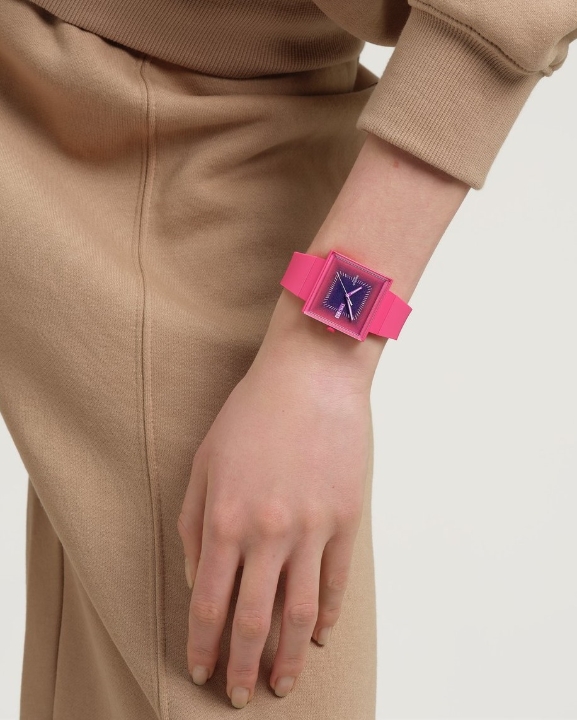 Obrazek SWATCH SQUARELY BERRY