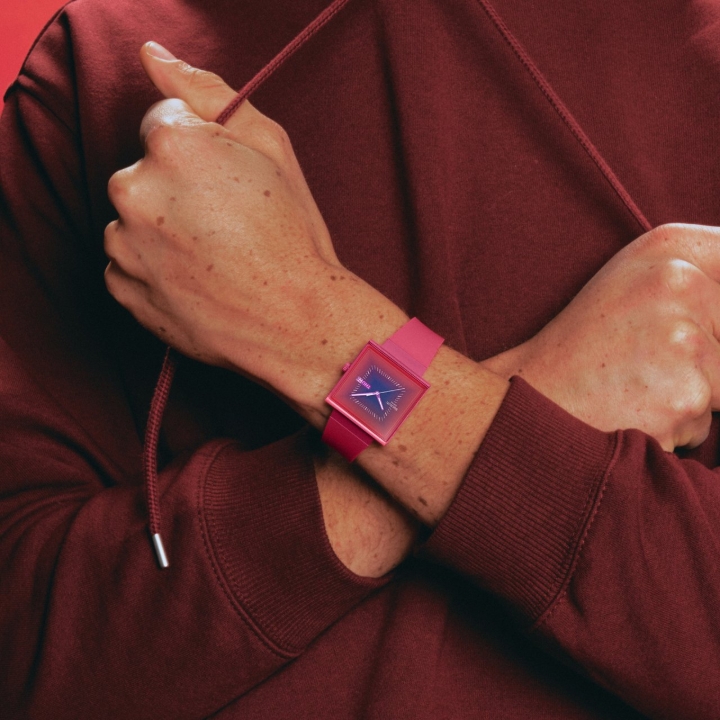 Obrazek SWATCH SQUARELY BERRY