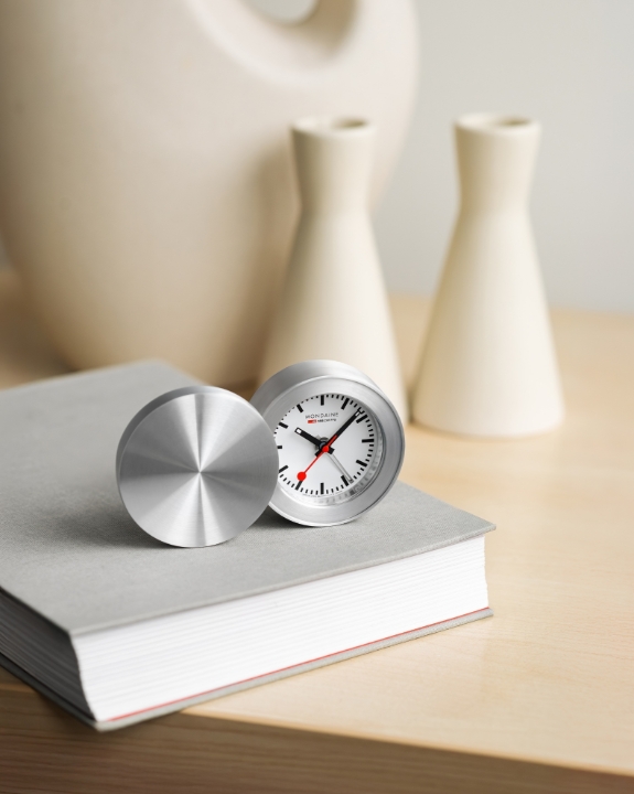 Obrazek MONDAINE Travel Alarm Clock