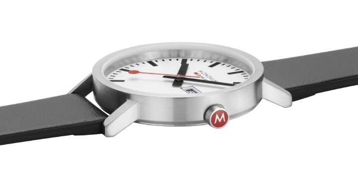 Obrazek MONDAINE Classic