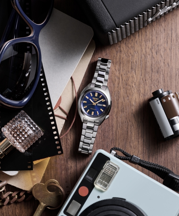 Obrazek Seiko 5 Sports SNXS ‘Denim Blue’