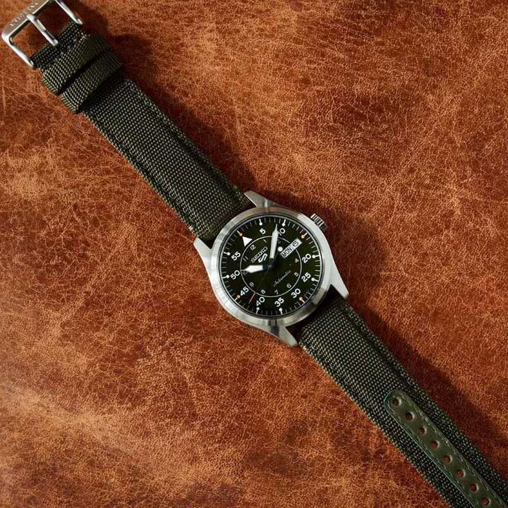 Obrazek Seiko 5 Sports Flieger