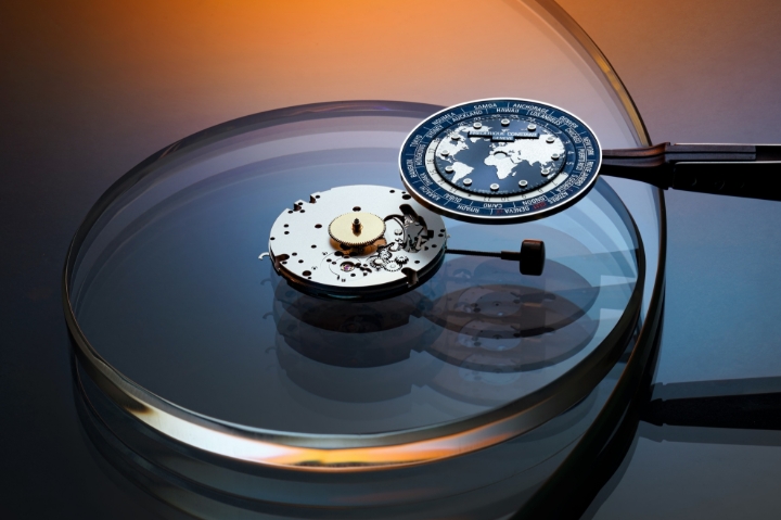 Obrazek Frederique Constant Classics Worldtimer Manufacture