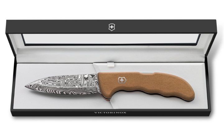 Obrazek Nóż Victorinox Evoke Wood Damast Limitowana Edycja 2026