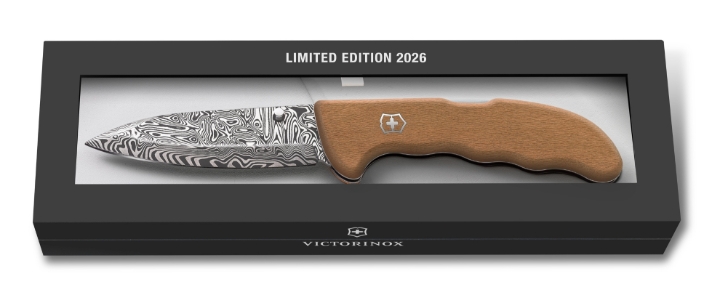 Obrazek Nóż Victorinox Evoke Wood Damast Limitowana Edycja 2026