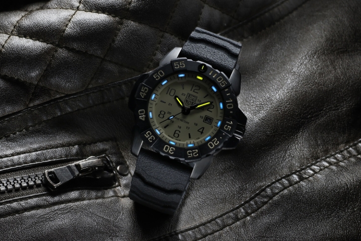 Obrazek Luminox Navy SEAL Foundation 3250 Series