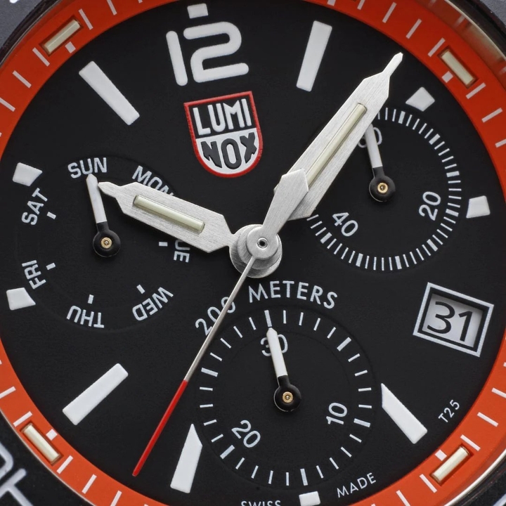 Obrazek Luminox Pacific Diver Chronograph 3140 Series