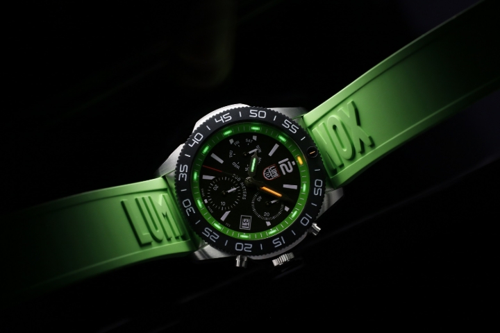 Obrazek Luminox Pacific Diver Chronograph 3140 Series