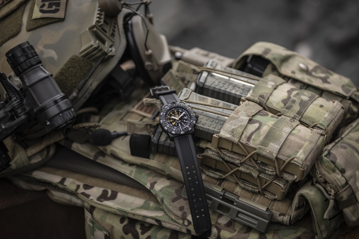 Obrazek Luminox RECON Point Man 8820 Series Heritage