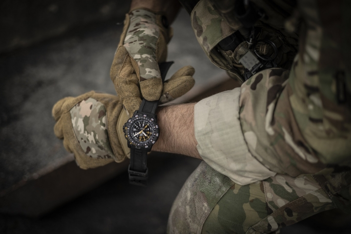 Obrazek Luminox RECON Point Man 8820 Series Heritage