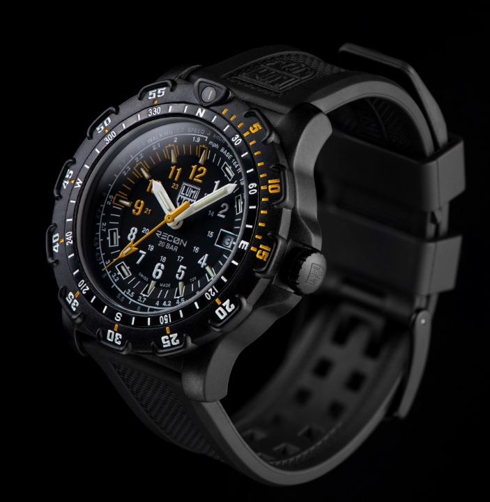 Obrazek Luminox RECON Point Man 8820 Series Heritage