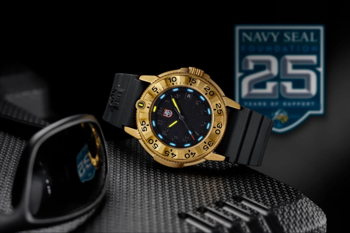 Obrazek Luminox Navy SEAL Foundation 3220 Series