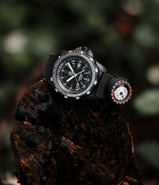 Obrazek Luminox Recon Point Man 8830 Series