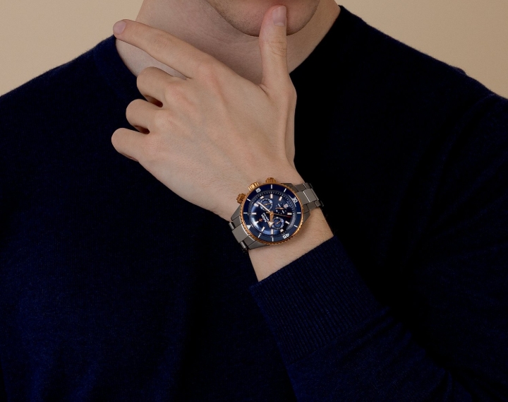 Obrazek Rado Captain Cook High-Tech Ceramic Automatic Chronograph