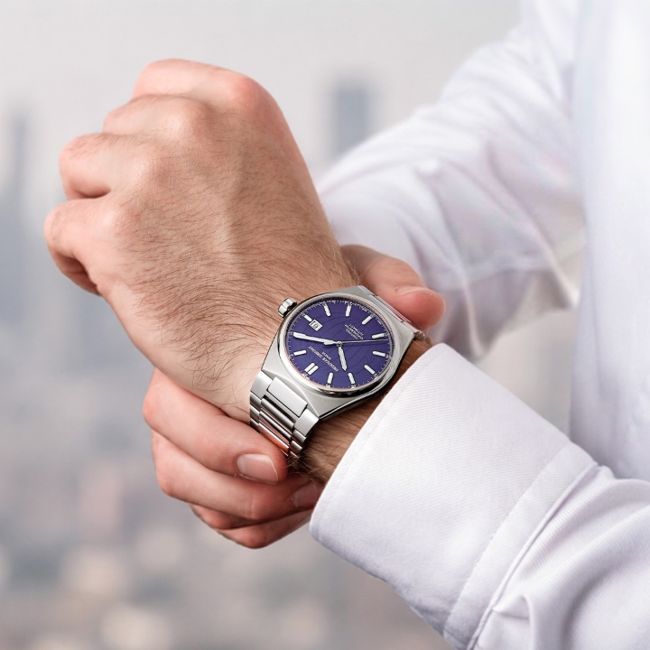 Obrazek Frederique Constant Highlife Automatic COSC