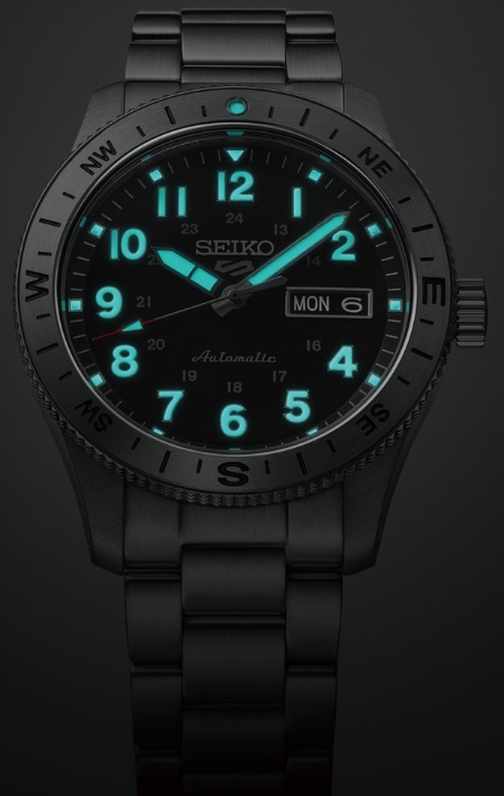 Obrazek Seiko 5 Sports Field Style