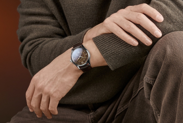 Obrazek Frederique Constant Classics Runabout Automatic GMT Limited Edition