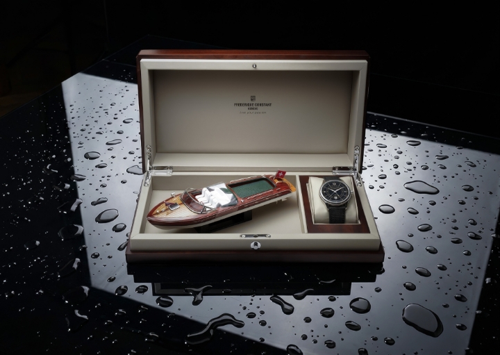 Obrazek Frederique Constant Classics Runabout Automatic GMT Limited Edition
