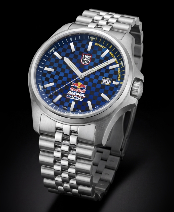Obrazek Luminox Sport Timer 2520 Series Red Bull AMPOL Racing Limited Edition
