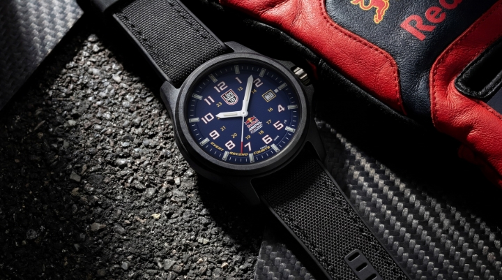 Obrazek Luminox Atacama Field 1960 Series Red Bull AMPOL Racing Limited Edition
