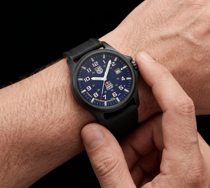 Obrazek Luminox Atacama Field 1960 Series Red Bull AMPOL Racing Limited Edition