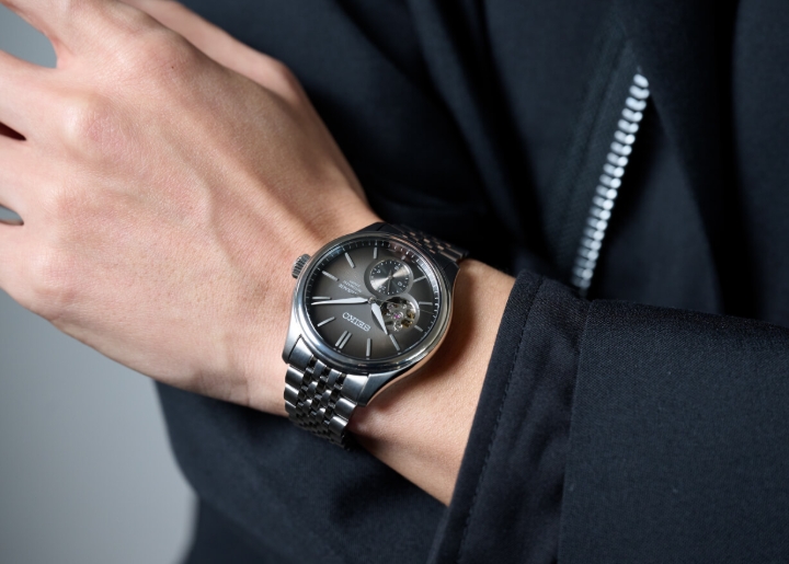 Obrazek Seiko Presage Classic ‘Sumi-iro’ Open Heart