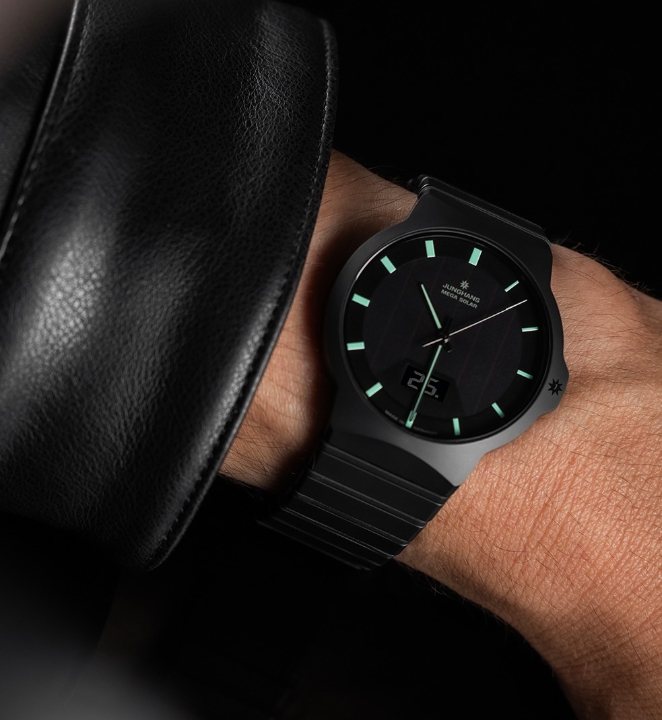 Obrazek Junghans Force Mega Solar