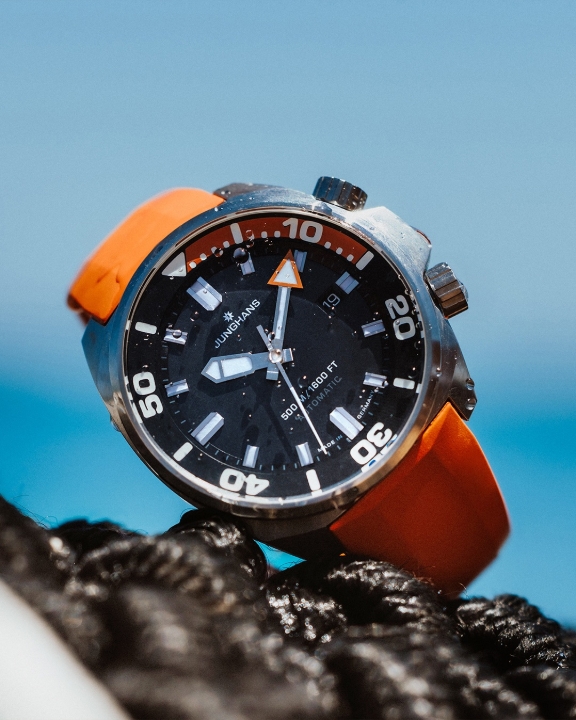 Obrazek JUNGHANS Aquaris Diver