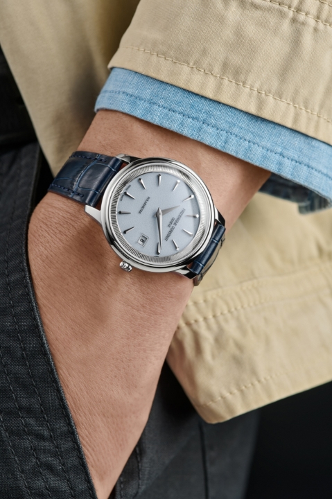 Obrazek FREDERIQUE CONSTANT Classics Moneta Solarmetre