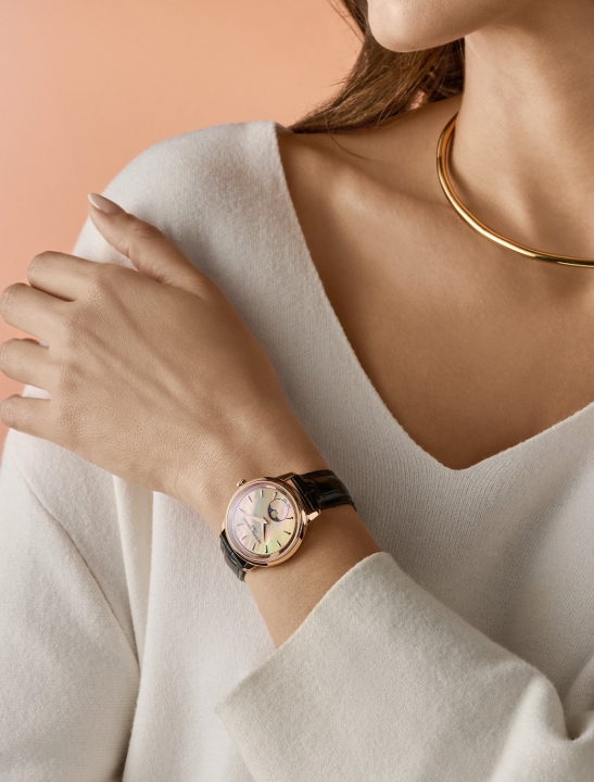 Obrazek Frederique Constant Classics Moneta Moonphase