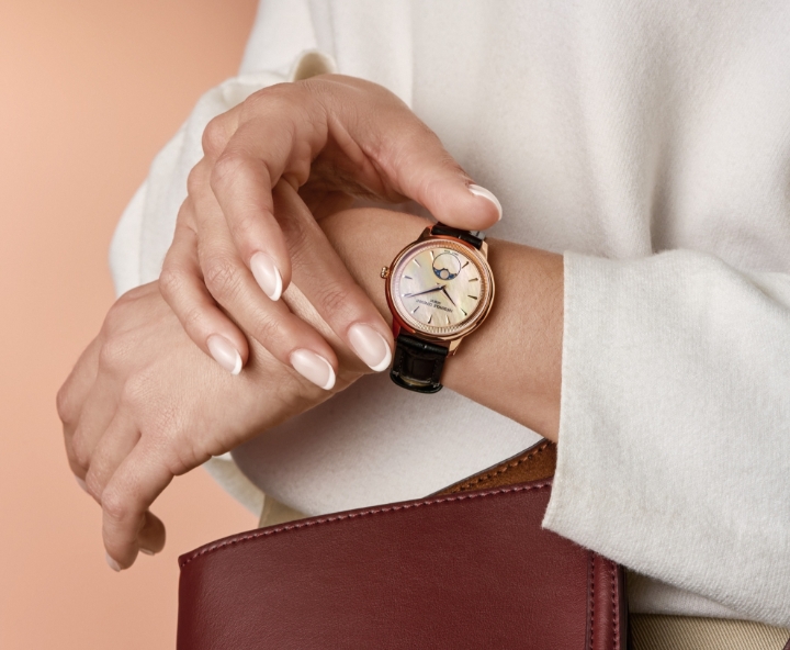 Obrazek Frederique Constant Classics Moneta Moonphase