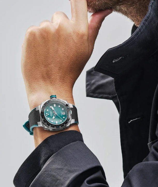 Obrazek Alpina Seastrong Extreme Automatic x Route du Rhum - Destination Guadeloupe Limited Edition