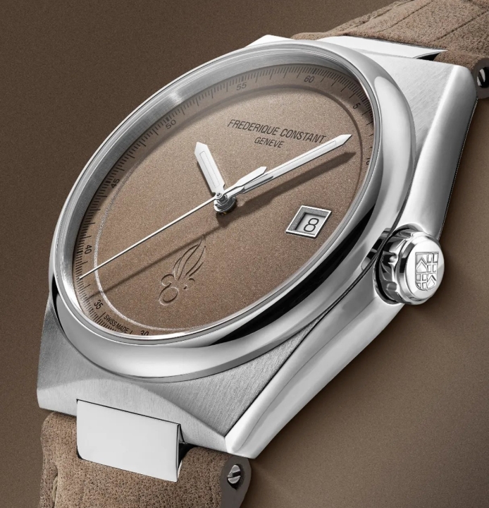 Obrazek Frederique Constant Highlife Automatic x Légion Étrangère Limited Edition