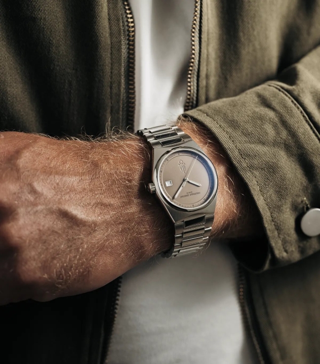 Obrazek Frederique Constant Highlife Automatic x Légion Étrangère Limited Edition