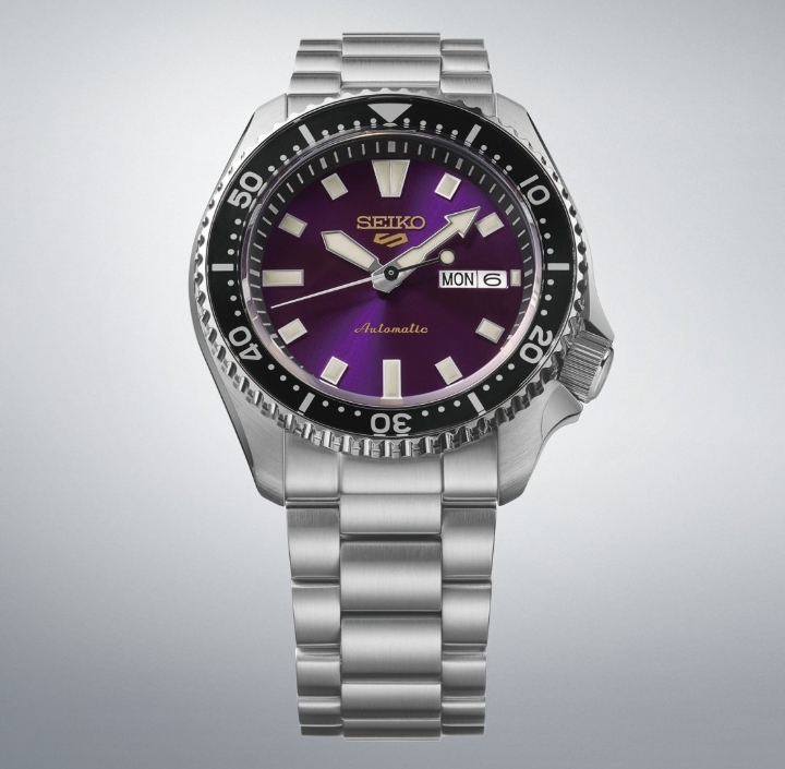Obrazek Seiko 5 Sports SKX Series 145th Anniversary Limited Edition