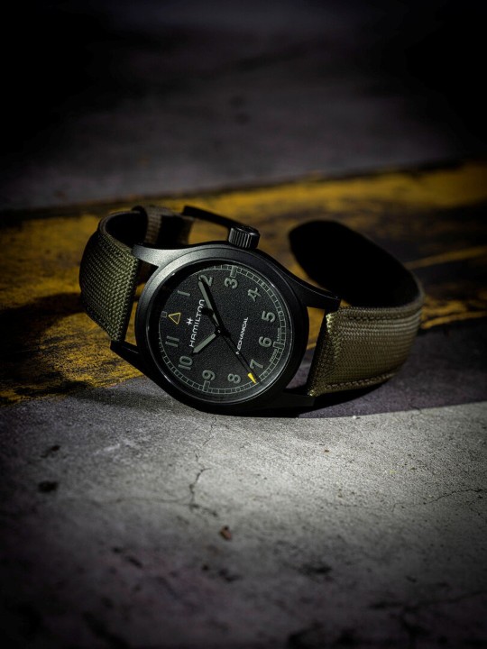 Obrazek Hamilton Hamilton Khaki Field Mechanical Call of Duty Modern Warfare 4 Special Edition