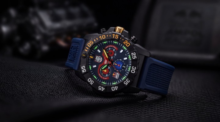 Obrazek Luminox Navy SEAL 3580 Series Chronograph Red Bull AMPOL Racing Limited Edition