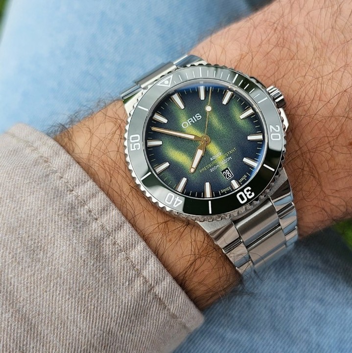 Obrazek Oris Aquis Date Kelp Forest Limited Edition
