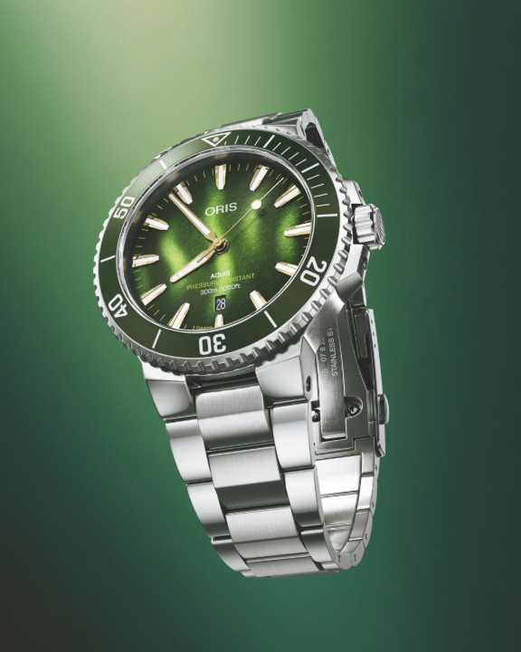 Obrazek Oris Aquis Date Kelp Forest Limited Edition