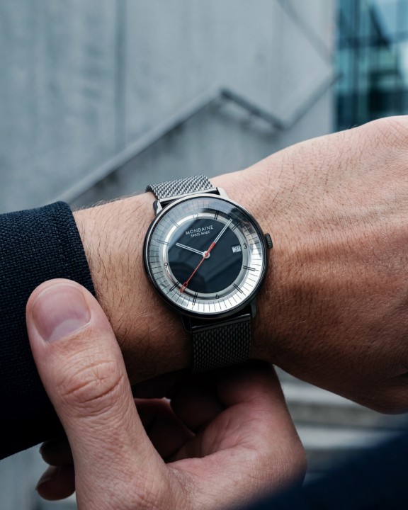 Obrazek Mondaine Doppio Mirror Limited Edition